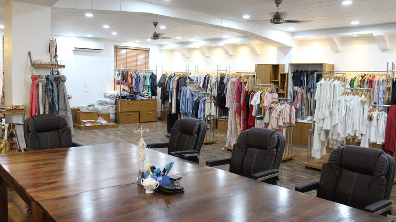 SHOWROOM